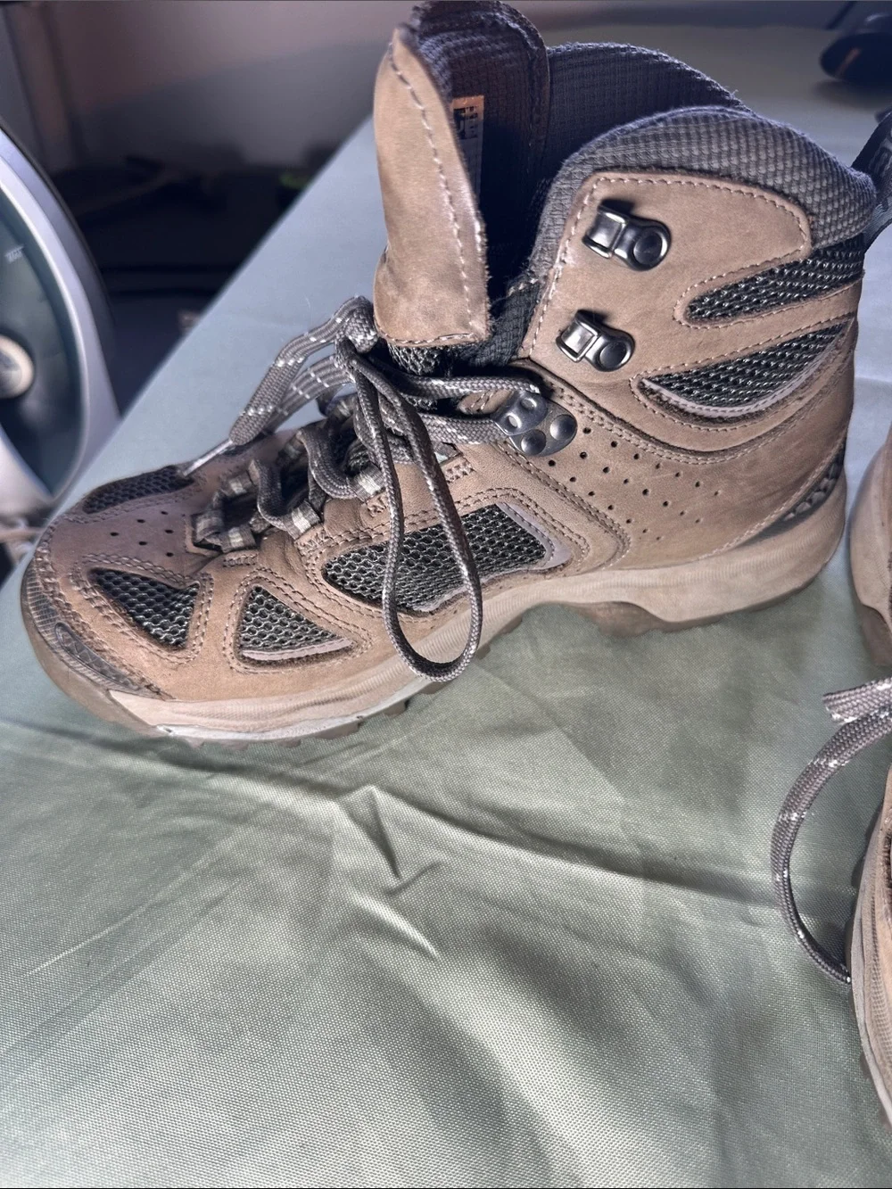 Vasque Kids Brown and Black Trail Boots